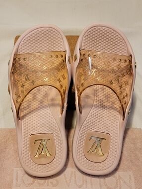 Louis Vuitton Pink LV Monogram Rubber Spa Pool SlidesSize EU 37 / US 7 Women’s